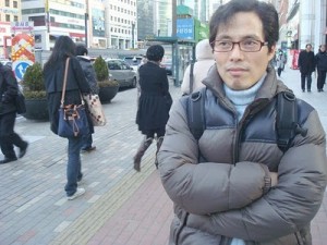 Anti-English Spectrum Follows not Stalks
