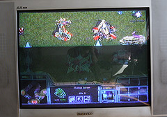 Baby Starves, Parents Play Online Game